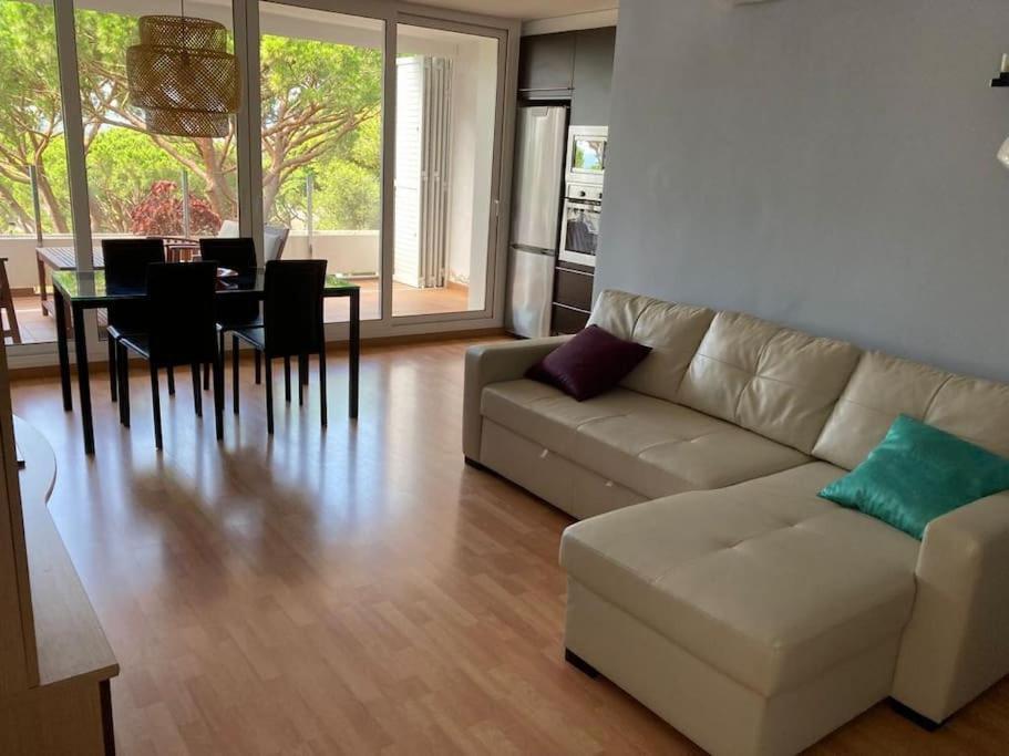 Apartamento Edificio Lirios Politur Кастел Пладжа де Аро Екстериор снимка
